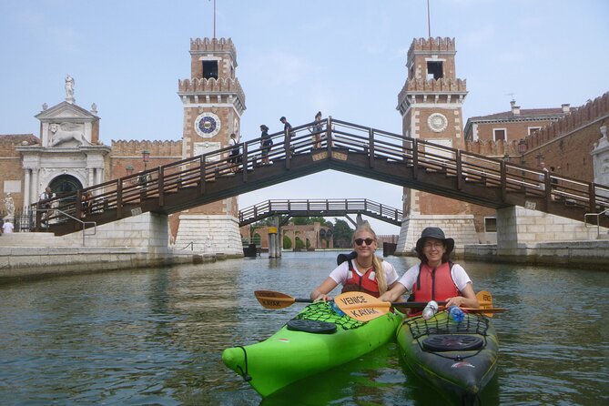 2 Hour Venice Canal Kayak Tour - Premium experience by day - Meeting at Calle Tornielli and Getting Set Up for a Real Water Ride