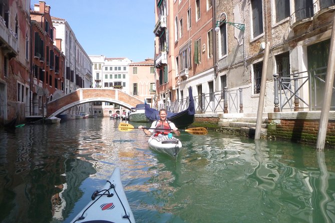 2 Hour Venice Canal Kayak Tour - Premium experience by day - The 2-Hour Schedule: What Happens on the Water