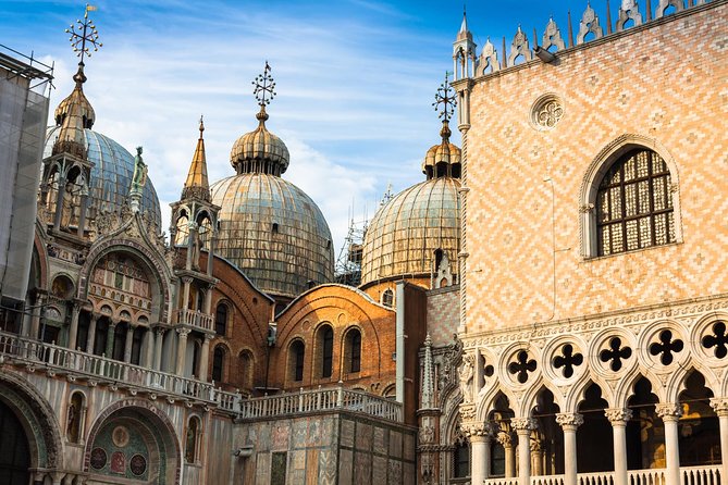 3-Day 2 Nights Exclusive Venice break! - A Few Practical Tips So the Gondola Does Not Throw You Off