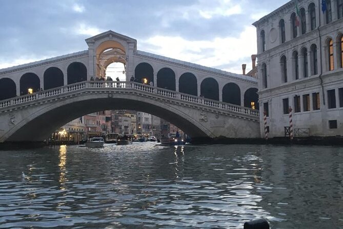 3-hour Best of Venice Highlights Private Walking Tour - Stop 4: Basilica dei Santi Giovanni e Paolo and the Colleoni statue