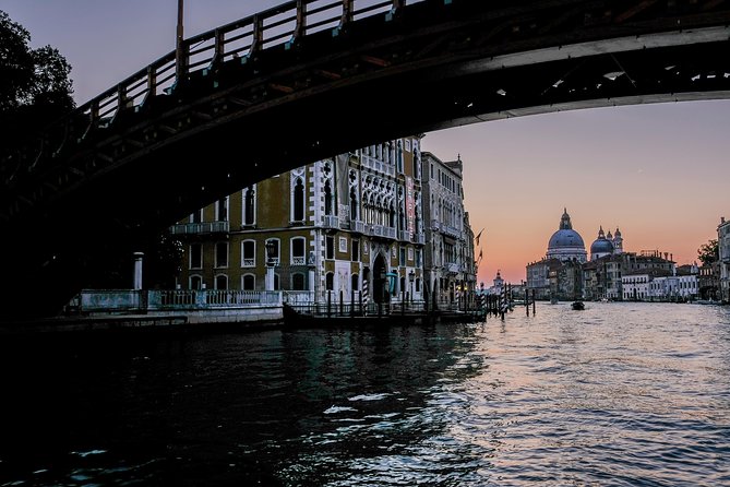 3 Hours Private Original Venice Photo Walk - Finding the meeting point near Rialto, and starting without stress