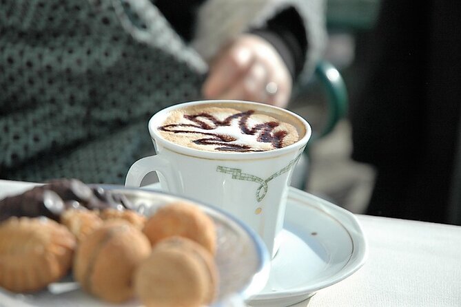 A Sweet Stroll Through Venice: Pastries, Chocolate, and Gelato - What you will actually taste, from coffee to pistachio gelato