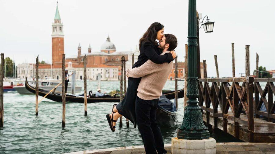 A Unique Photoshoot in Venice - Why a one-hour Venice photoshoot is a smart use of limited time