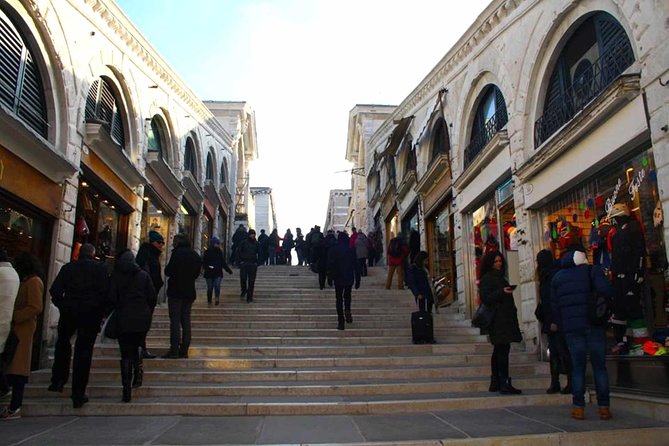 Accessible Venice Tour With Wheelchair Including Doge Palace & St Mark Basilica - Rialto reached by steamboat, with markets that feel local
