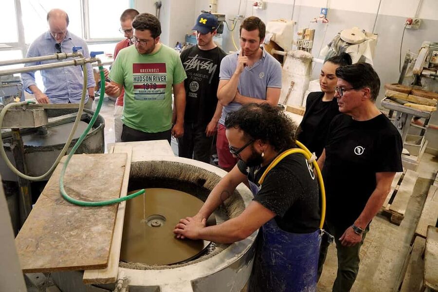 Arte Di Murano: Glass Factory Tour - The 2000-Square-Meter Factory Built for Watching Glass Work