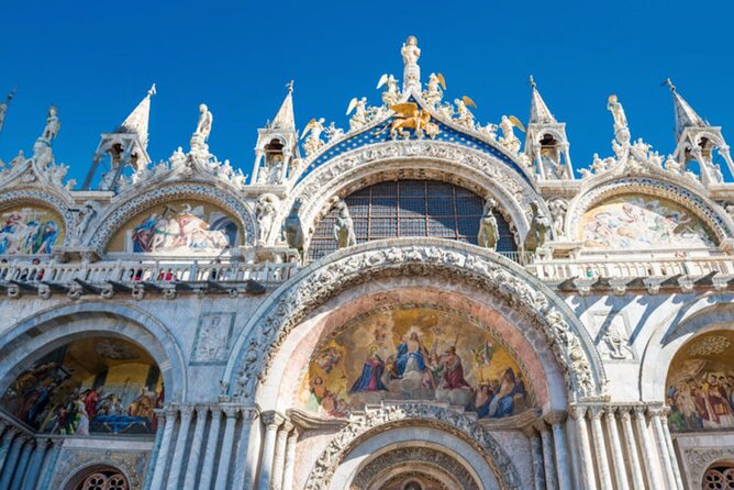 Best of Venice Private Tour: St. Mark's Doge Palace Gondola Ride - Doge’s Palace: VIP Entry From Politics to Prison