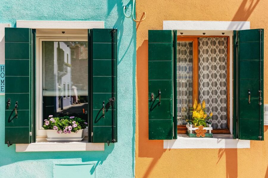 Boat Trip: Glimpse of Murano, Torcello & Burano Islands - Burano: Lace Craft, Canal Photos, and Color You Cannot Miss