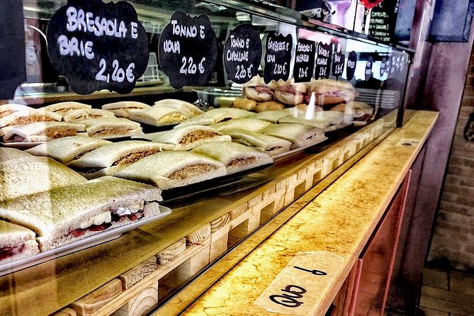 Brunetti's Venice: A Culinary Journey Through Leon's Mysteries - Stop 2 in Campo San Bartolomeo at a rosticceria locals trust