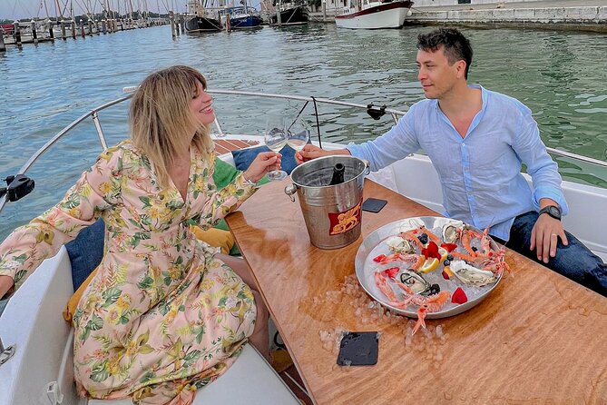 Cena at Gatto Nero (or Hosteria)with SunSet Cruise Around Burano - Price and value: what $217.67 buys you in Venice time