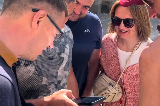 CITY QUEST VENICE: reveal the mysteries of this city! - How the City Quest Format Works on Your Phone