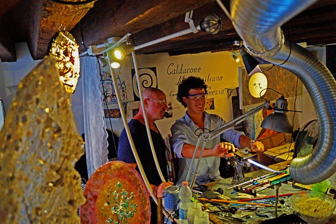 Create your Glass Artwork: Private Lesson with Local Artisan in Venice - The stop-by-stop flow: your lesson, then the master’s showpiece