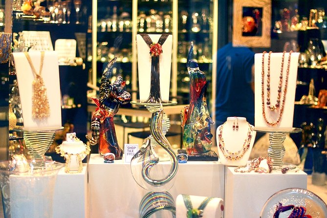 Creative Venice: Artisan Excellence and Craftsmen Workshops - A ceramics break in San Polo, rural tradition made wearable