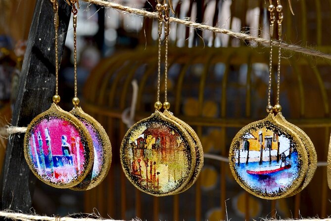 Creative Venice: Artisan Excellence and Craftsmen Workshops - Campo Santo Stefano and paper marbling, color made by the lagoon
