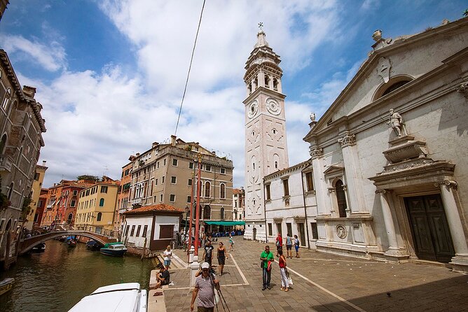 Deep into Venice: Morning Walking Tour & Gondola Ride - Why This Tour Works, Even If You Are Not a Theater Person