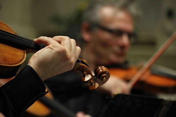 Dinner & Concert in Venice - How this tour’s format affects your night (and your comfort)