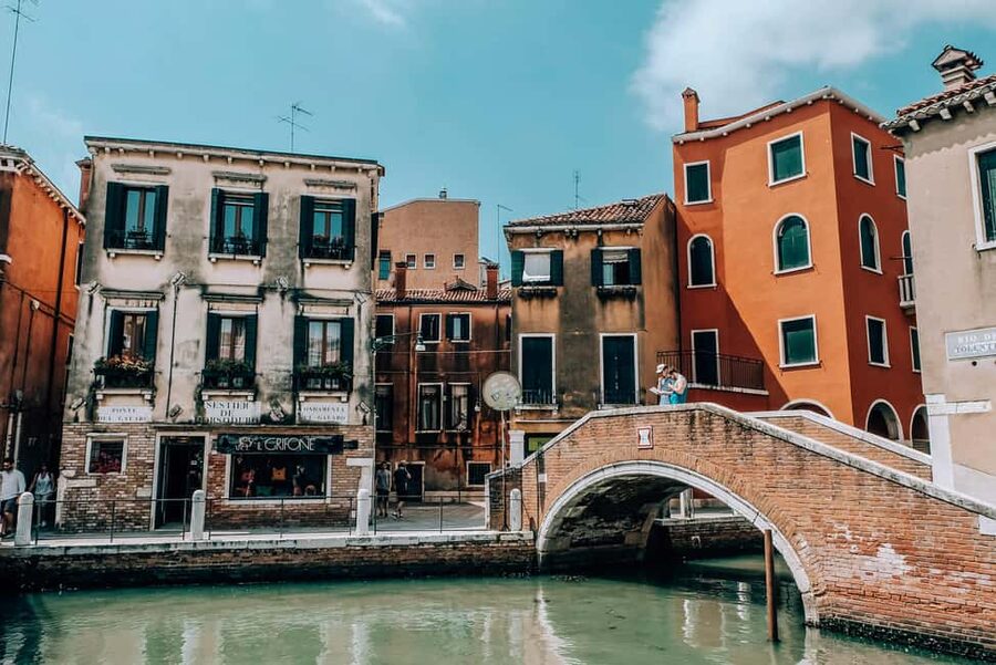 Discover the Hidden Gems of Venice: Guided Walking Tour - Where It Starts: Campo San Zaccaria and San Zaccaria Church