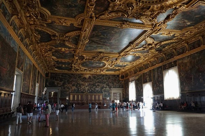 Doge's Palace Guided Tour - St Mark’s Square context: basilica color talk and the campanile story