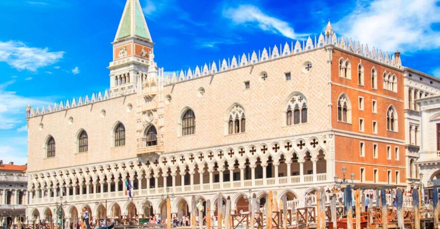 Doge's Palace Skip-the-Line Guided Tour - The first rooms: Doge’s life, Venetian Gothic style, and key art stops