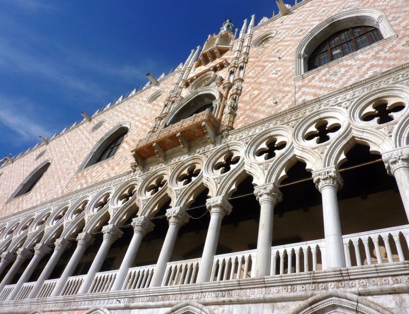 Doge's Palace Skip-the-Line Guided Tour - Courtyards and staircases you should actually notice