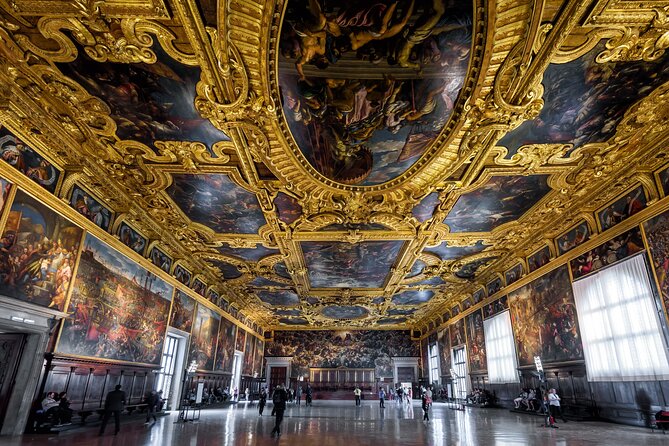 Doge's Palace Skip the Line Guided Tour in Venice - Where the tour starts at St. Mark’s Square
