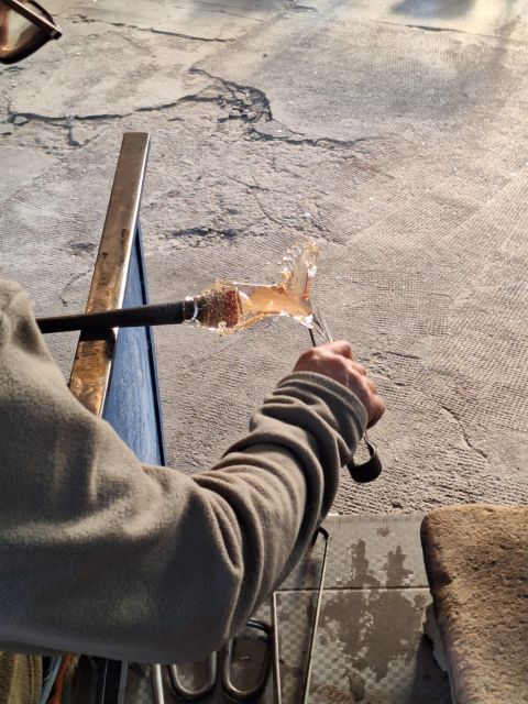 Ellegi Murano Glass: The Art of Tradition - The Furnace Moment: Watching Hot-Blown and Molded Glass