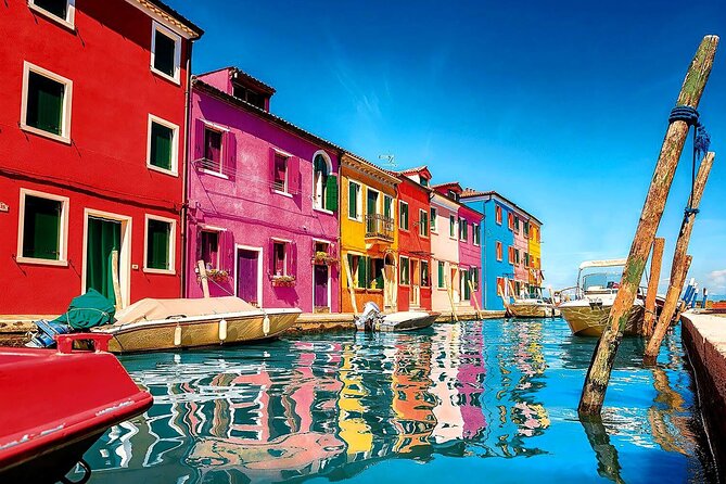 Enjoy an unforgettable tour of Murano, Burano and Torcello. - Shopping Without Regret: Murano vs Burano vs Torcello