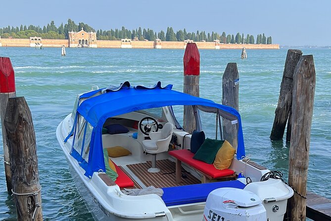 Exclusive Boat Tour Murano Burano torcello with Real Local Guide - Burano Crafts: Masks, Lace, and Color Photography Time