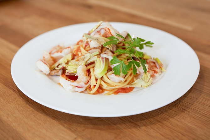 Exclusive cooking experience with a Venetian Chef: cichetti cooking class - Language, comfort, and group feel in English