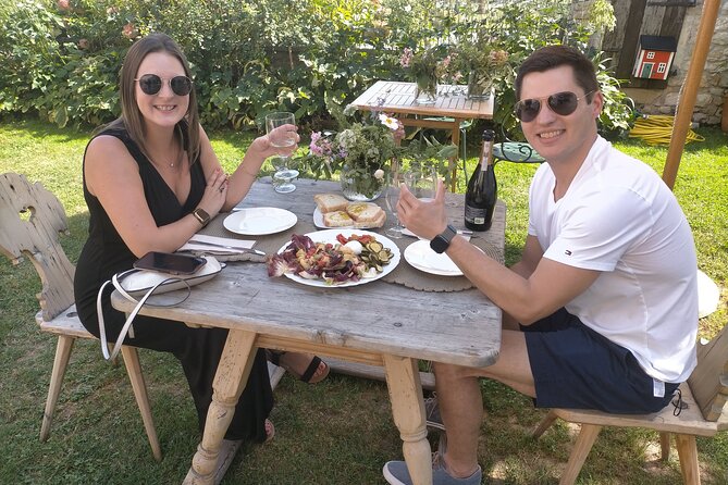Exclusive Prosecco Wine Tour from Venice - Small Group - The road trip moment: photo stop and real Prosecco country scenery