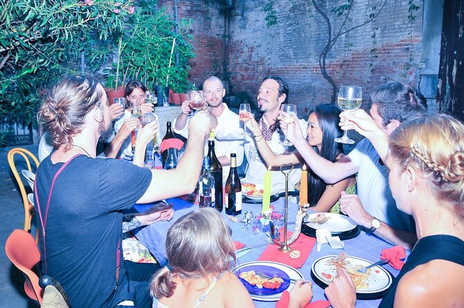 Experience A Traditional Sailor’s Supper In The Venetian Lagoon - Wine and pacing: how the 2.5 hours actually feels
