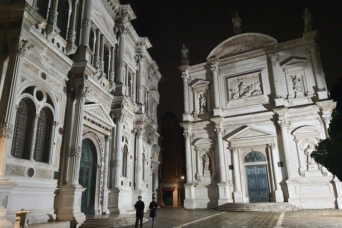 Experience Venice Like a Local on a Guided Small Group Walking Tour By Night - Sant’Aponal and the Frari area: churches plus writers