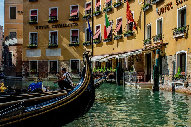 Explore the Instaworthy Spots of Venice with a Local - Small Group Size, Up Close: The Real Benefit Is Less Waiting