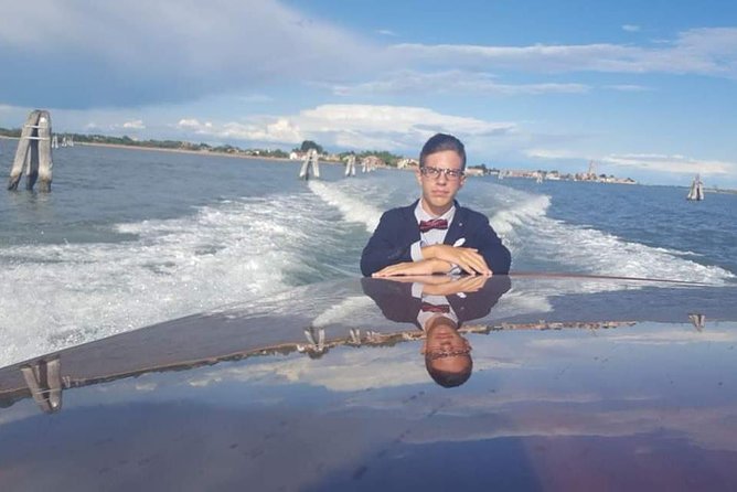 FriendInVenice Murano Burano Torcello Private Tour By Luxury Boat - Meeting at 10:30 and getting to the boat without chaos
