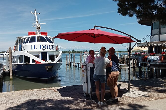 from Punta Sabbioni: Murano and Burano + Venice in the afternoon - Venice at the end of the day: free time from San Marco