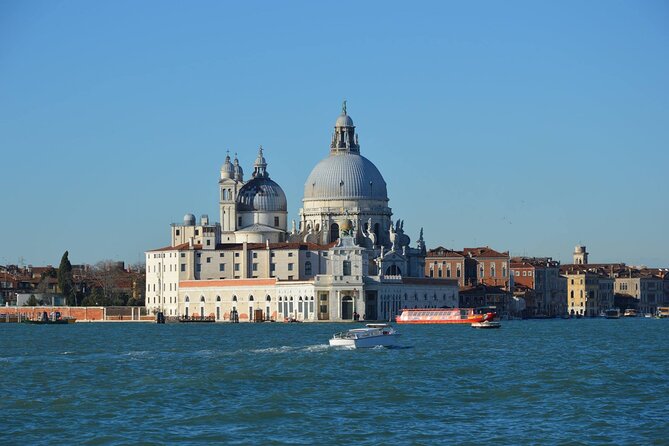 from Punta Sabbioni: Murano and Burano + Venice in the afternoon - Who this tour fits best