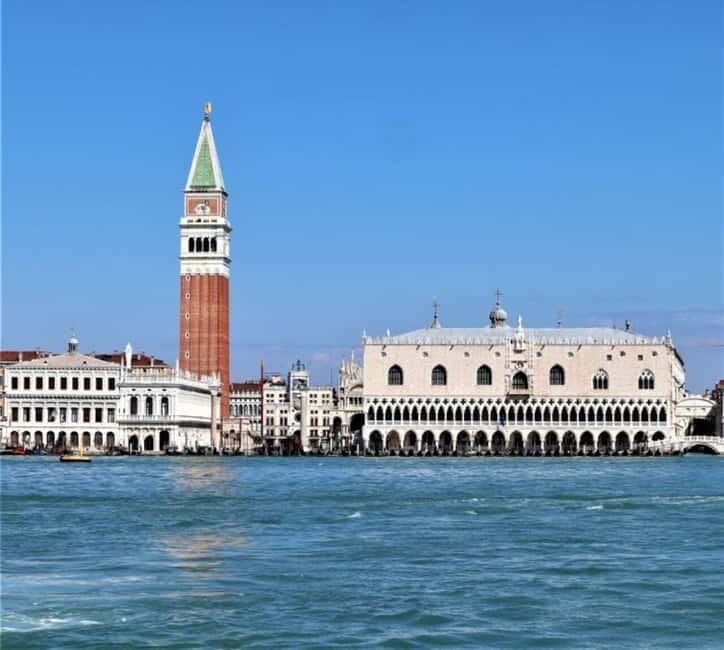 From Venice: Murano, Burano on the Boat with stops - The speedboat ride out: quick views, open air, and a real break from Venice