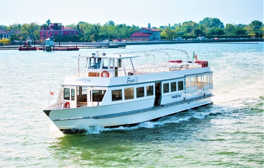 From Venice: Murano, Burano on the Boat with stops - Who should book this Murano and Burano boat trip?