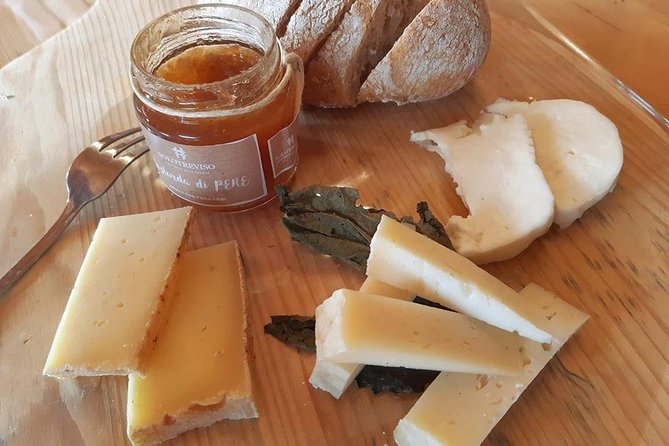 Full Day Prosecco and Cheese Tasting from Venice - Riccardo’s Role: More Than Just Pouring Wine