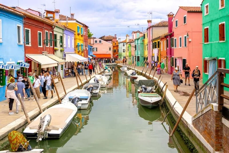 Full-day tour to Murano & Burano with Scenic Return Ride - The 30 Minute Cruise Out: Get Your Bearings From The Water