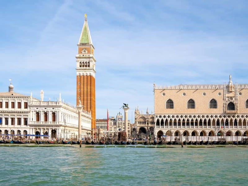 Full-day tour to Murano & Burano with Scenic Return Ride - Murano Glass Factory: Watching Craft Happen In Real Time