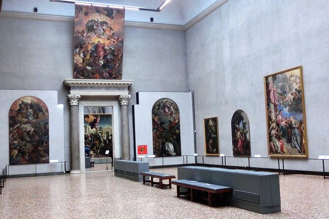 Gallerie dell'Accademia, private tour: art and history - The 14th to 18th century painting story you actually follow