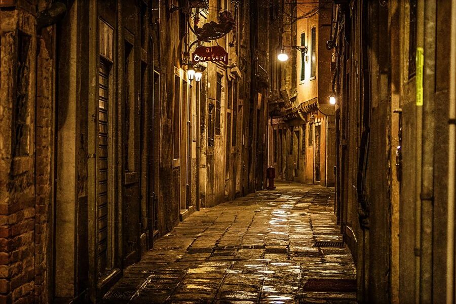 Ghosts of Venice: Castello, Malibran Theater, Cannaregio - Cannaregio: tight lanes, the old ghetto, and a quieter kind of haunting
