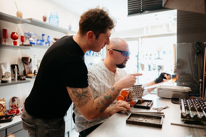 Glassworking Experience with Alessandro Boscolo - Where you meet on Murano (and why that matters)