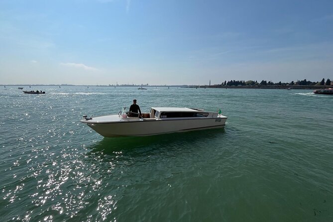 Grand Canal, Murano Glass Factory + glass blowing experience! - Timing, group size, and comfort on the water
