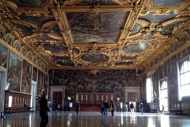 Guided tour of the Doge's Palace and Casanova Prison - Inside the Ducal Palace, what the guided visit really gives you