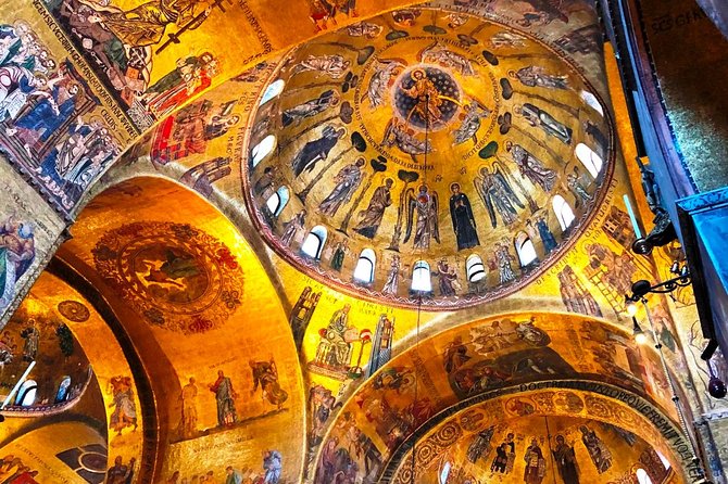 Guided Walking Tour of Venice, St Mark's Basilica & Doge's Palace - My take on the guide style: why names like Roseanna and Gina matter