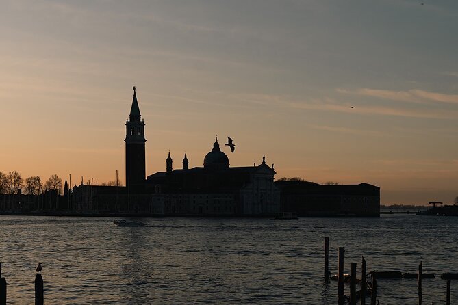 Hidden Venice Photo Tour with your phone! - Stop 1: Piazza San Marco and the early-light photo workshop