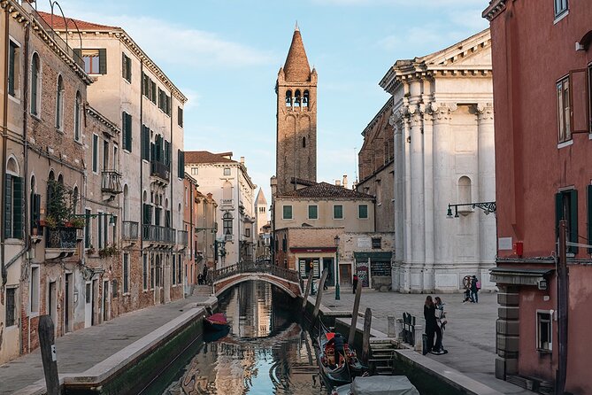 Hidden Venice Photo Tour with your phone! - Price and value: what $144.49 buys you in Venice