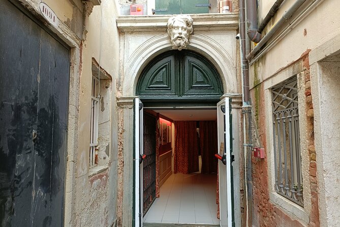 History Gallery: Venice in the Past 3D Experience - Carnival in Casanova’s time: how the story angle helps you see Venice