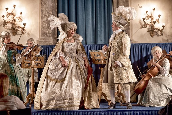 I Musici Veneziani New Year's Concert in Venice - The I Musici Veneziani Ensemble and the Featured Opera Singers